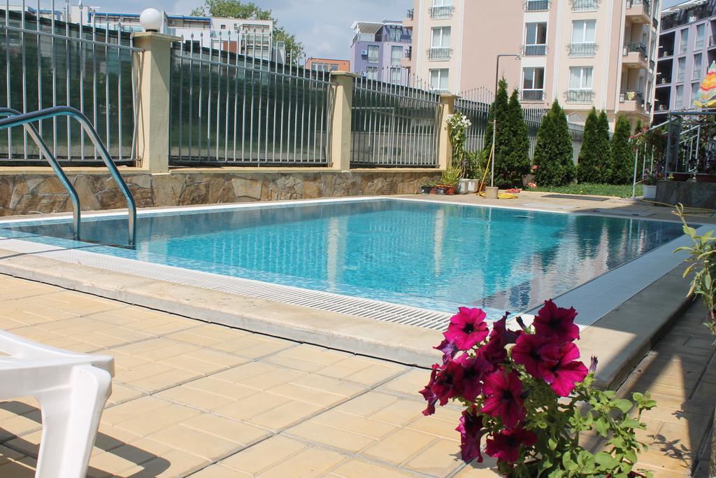 Aqua Blue Apartments Sunny Beach Exterior foto